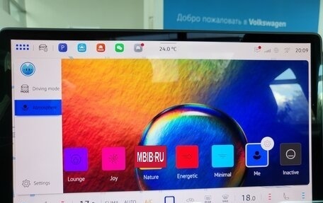 Volkswagen Tiguan, 2025 год, 4 898 000 рублей, 19 фотография