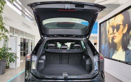 Volkswagen Tiguan, 2025 год, 4 898 000 рублей, 28 фотография