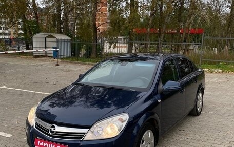 Opel Astra H, 2011 год, 369 000 рублей, 1 фотография