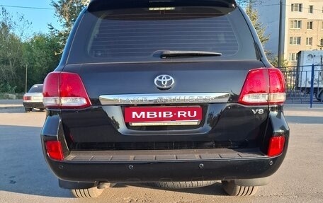 Toyota Land Cruiser 200, 2011 год, 3 400 000 рублей, 4 фотография