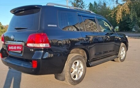 Toyota Land Cruiser 200, 2011 год, 3 400 000 рублей, 6 фотография