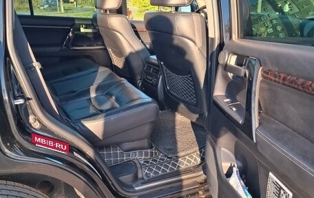 Toyota Land Cruiser 200, 2011 год, 3 400 000 рублей, 15 фотография