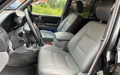 Toyota Land Cruiser 100 рестайлинг 2, 1998 год, 1 500 000 рублей, 16 фотография