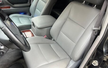 Toyota Land Cruiser 100 рестайлинг 2, 1998 год, 1 500 000 рублей, 15 фотография