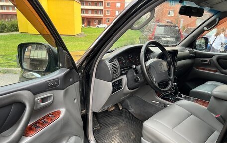 Toyota Land Cruiser 100 рестайлинг 2, 1998 год, 1 500 000 рублей, 13 фотография