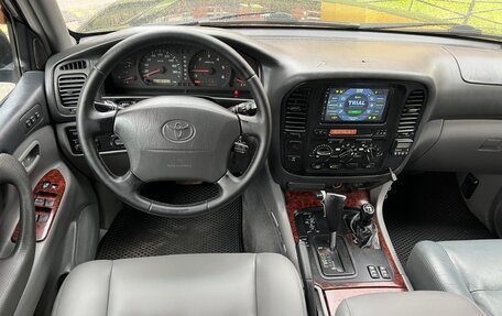 Toyota Land Cruiser 100 рестайлинг 2, 1998 год, 1 500 000 рублей, 10 фотография
