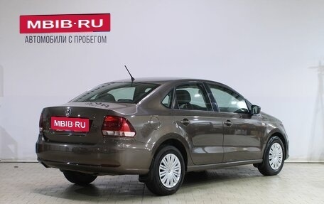 Volkswagen Polo VI (EU Market), 2016 год, 999 000 рублей, 2 фотография