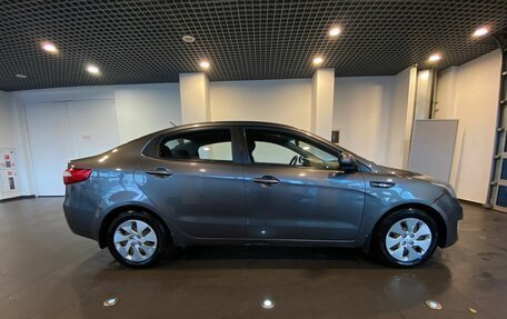 KIA Rio III рестайлинг, 2013 год, 730 000 рублей, 2 фотография