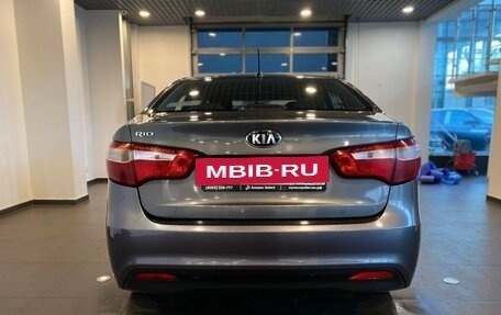KIA Rio III рестайлинг, 2013 год, 730 000 рублей, 4 фотография