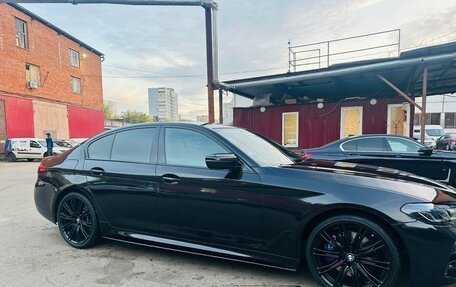 BMW 5 серия, 2018 год, 2 900 000 рублей, 3 фотография