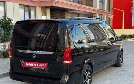 Mercedes-Benz V-Класс, 2022 год, 7 950 000 рублей, 4 фотография