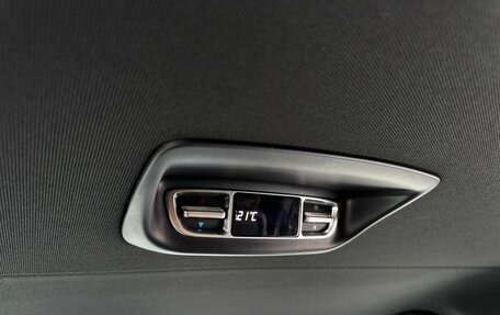 Mercedes-Benz V-Класс, 2022 год, 7 950 000 рублей, 28 фотография