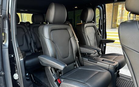 Mercedes-Benz V-Класс, 2022 год, 7 950 000 рублей, 22 фотография