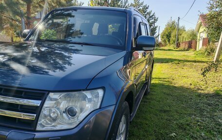 Mitsubishi Pajero IV, 2007 год, 1 500 000 рублей, 2 фотография