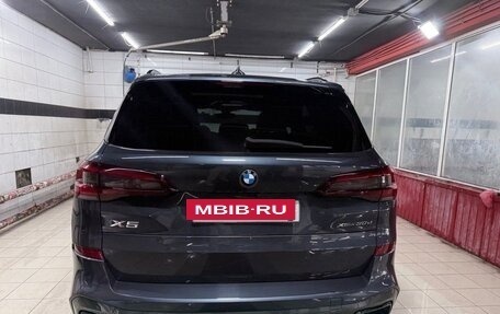 BMW X5, 2022 год, 9 000 000 рублей, 2 фотография