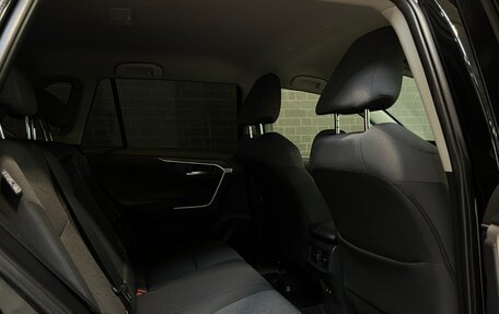 Toyota RAV4, 2019 год, 2 961 000 рублей, 12 фотография