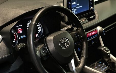 Toyota RAV4, 2019 год, 2 961 000 рублей, 10 фотография
