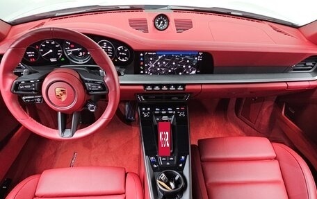 Porsche 911, 2024 год, 19 920 000 рублей, 6 фотография