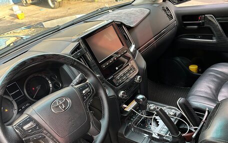Toyota Land Cruiser 200, 2016 год, 5 350 000 рублей, 5 фотография