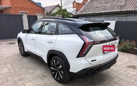 Geely Atlas, 2024 год, 2 499 000 рублей, 4 фотография