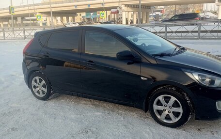 Hyundai Solaris II рестайлинг, 2012 год, 697 000 рублей, 7 фотография