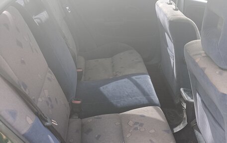Mitsubishi Carisma I, 2001 год, 231 000 рублей, 5 фотография