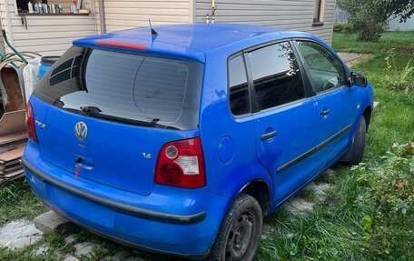 Volkswagen Polo IV рестайлинг, 2003 год, 73 000 рублей, 9 фотография