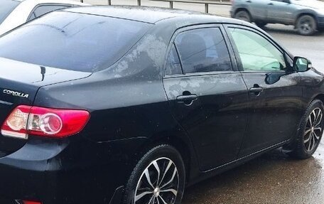 Toyota Corolla, 2011 год, 750 000 рублей, 3 фотография