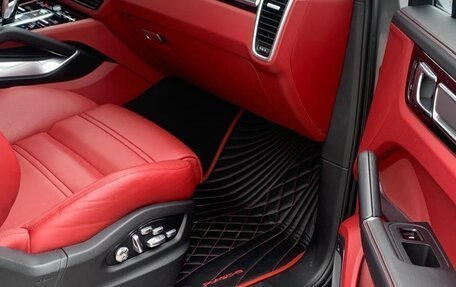 Porsche Cayenne III, 2021 год, 17 500 000 рублей, 7 фотография