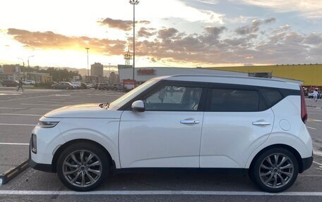 KIA Soul III, 2021 год, 2 150 000 рублей, 2 фотография