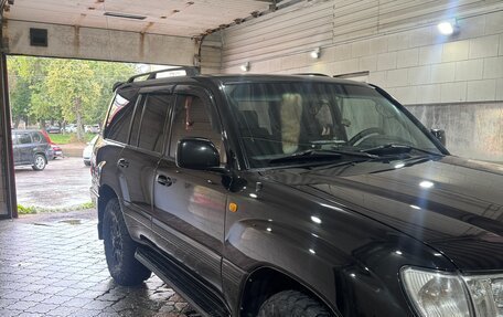 Toyota Land Cruiser 100 рестайлинг 2, 1999 год, 2 250 000 рублей, 6 фотография