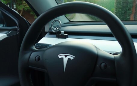 Tesla Model Y I, 2021 год, 3 550 000 рублей, 22 фотография