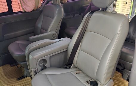 Hyundai Grand Starex Grand Starex I рестайлинг 2, 2012 год, 1 960 000 рублей, 8 фотография