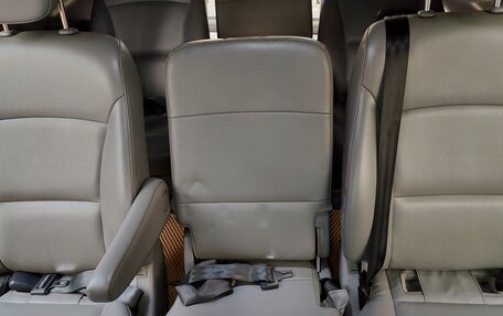 Hyundai Grand Starex Grand Starex I рестайлинг 2, 2012 год, 1 960 000 рублей, 17 фотография