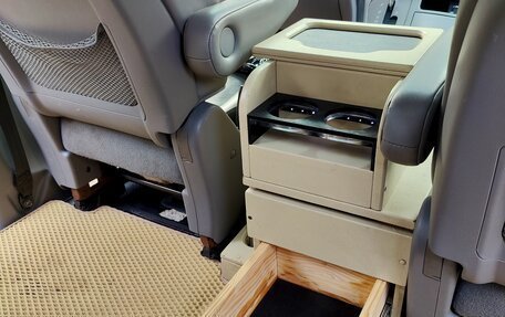 Hyundai Grand Starex Grand Starex I рестайлинг 2, 2012 год, 1 960 000 рублей, 12 фотография