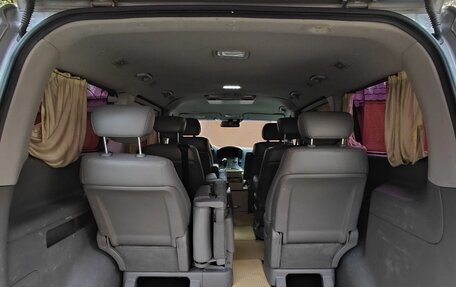 Hyundai Grand Starex Grand Starex I рестайлинг 2, 2012 год, 1 960 000 рублей, 19 фотография
