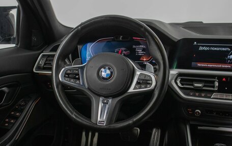 BMW 3 серия, 2019 год, 3 590 000 рублей, 15 фотография