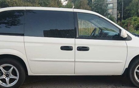Dodge Caravan IV, 2004 год, 565 000 рублей, 9 фотография