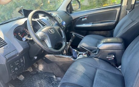 Toyota Hilux VII, 2014 год, 1 100 000 рублей, 7 фотография