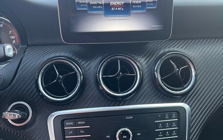 Mercedes-Benz GLA, 2017 год, 1 750 000 рублей, 3 фотография