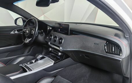 KIA Stinger I, 2021 год, 3 255 000 рублей, 9 фотография