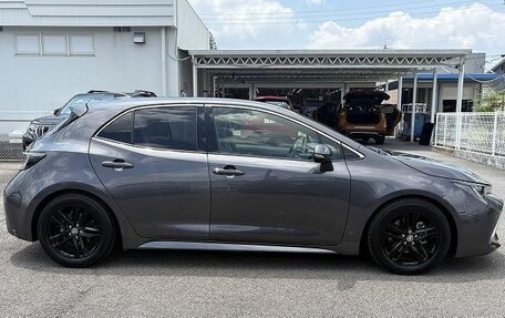 Toyota Corolla, 2022 год, 1 650 596 рублей, 2 фотография