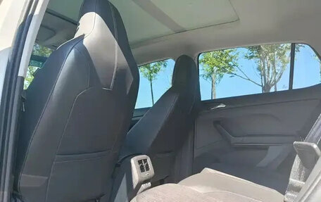 Volkswagen T-Cross I, 2022 год, 1 350 000 рублей, 9 фотография