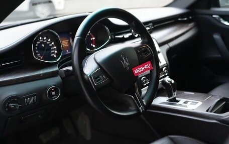 Maserati Quattroporte VI, 2015 год, 2 800 000 рублей, 3 фотография