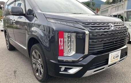 Mitsubishi Delica D:5 I, 2022 год, 3 150 000 рублей, 2 фотография