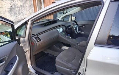 Toyota Prius, 2010 год, 900 000 рублей, 1 фотография