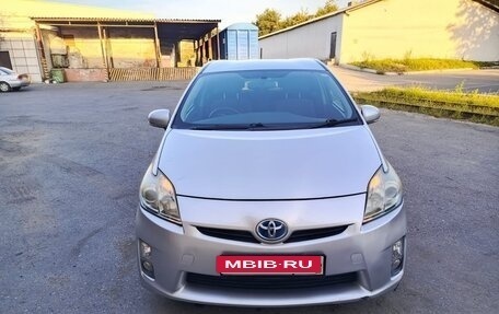 Toyota Prius, 2010 год, 900 000 рублей, 13 фотография