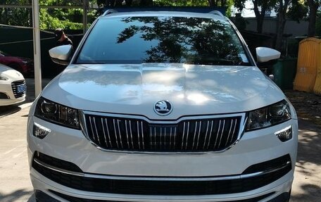 Skoda Karoq I, 2021 год, 1 800 000 рублей, 2 фотография