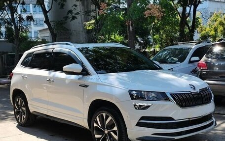 Skoda Karoq I, 2021 год, 1 800 000 рублей, 3 фотография