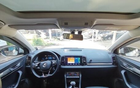 Skoda Karoq I, 2021 год, 1 800 000 рублей, 9 фотография